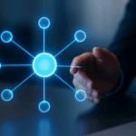Diagrama de cluster de contenido: nodo central (página pilar) conectado a seis nodos satélite mediante líneas de luz azul
